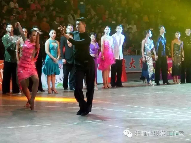 “乐雅池”杯全国体育舞蹈公开赛 暨睢宁国际标准舞大赛圆满结束(图8)
